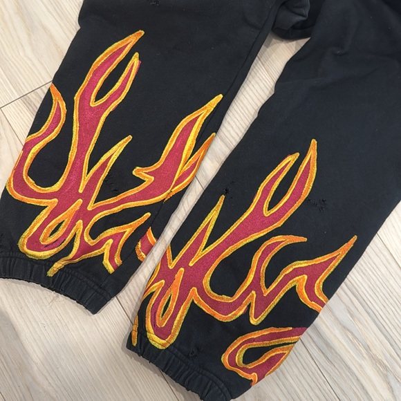 Palm Angels Flame Sweatpants - Size Large - Picture 8 of 10